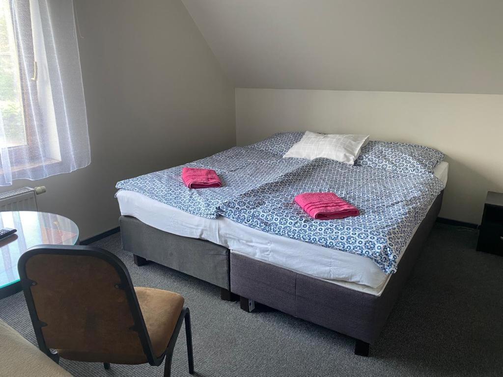 Gosciniec W Ogrodzie Apartment Brusy ภายนอก รูปภาพ