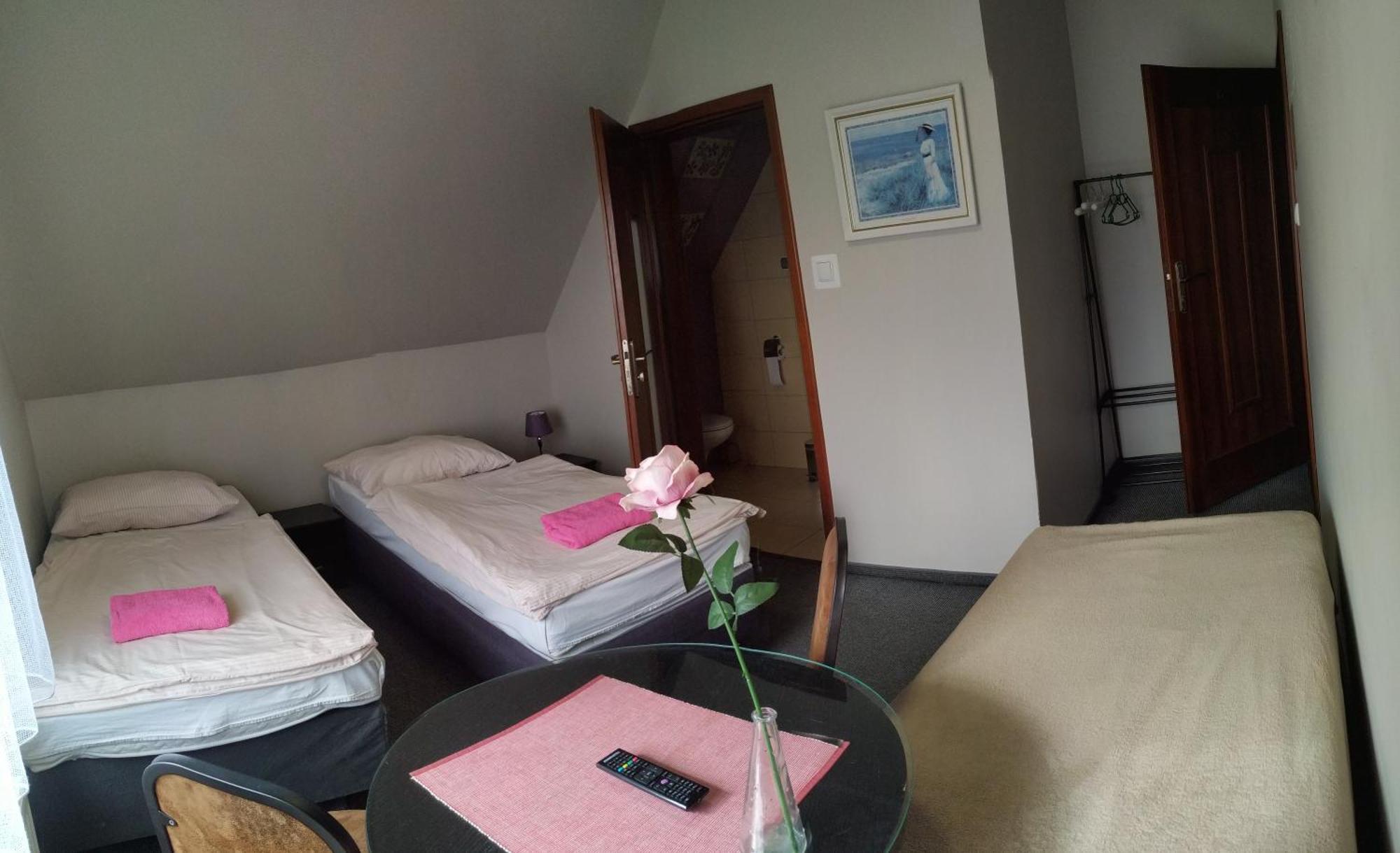 Gosciniec W Ogrodzie Apartment Brusy ภายนอก รูปภาพ