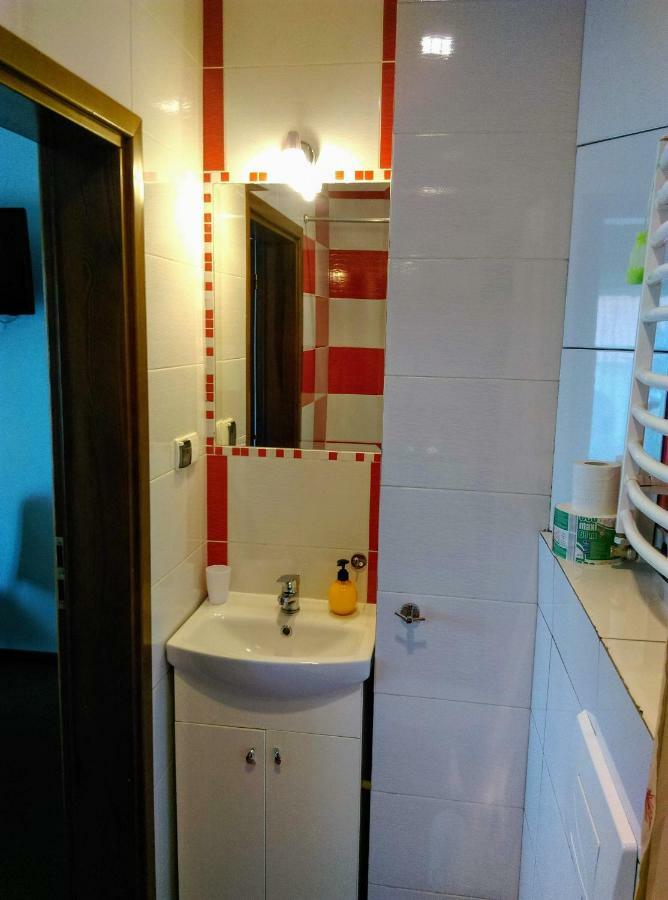 Gosciniec W Ogrodzie Apartment Brusy ภายนอก รูปภาพ